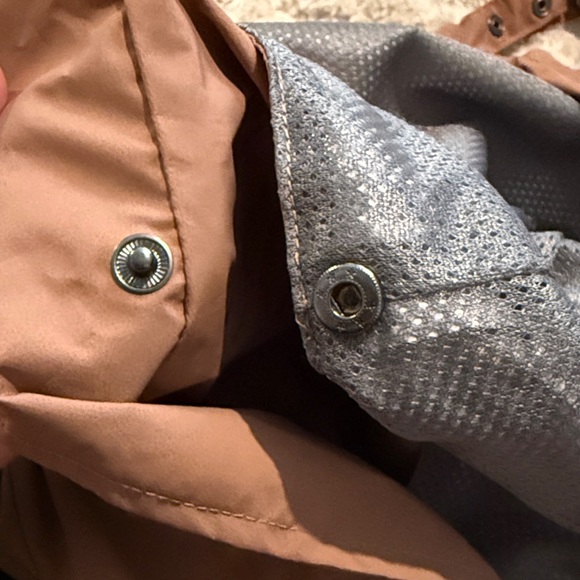 Maxbone - Picture 8 of 8